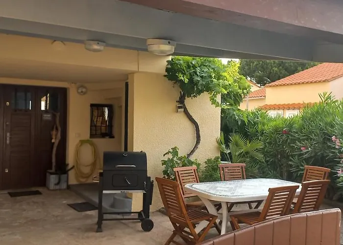 Location Maison De Vacances Jusqu\'A 6 Personnes Pres Du Port Et De La Plage