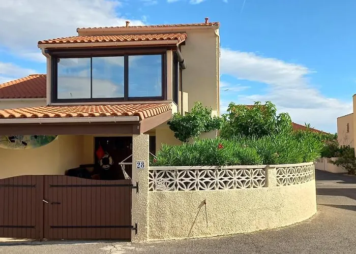 Location Maison De Vacances Jusqu\'A 6 Personnes Pres Du Port Et De La Plage