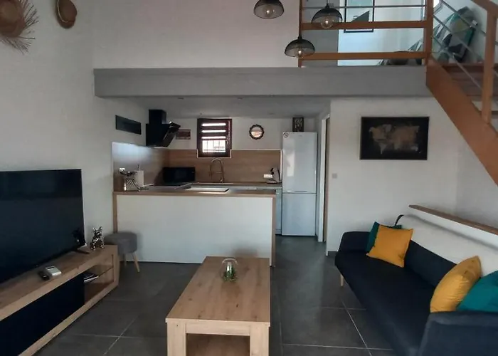 Location Maison De Vacances Jusqu\'A 6 Personnes Pres Du Port Et De La Plage